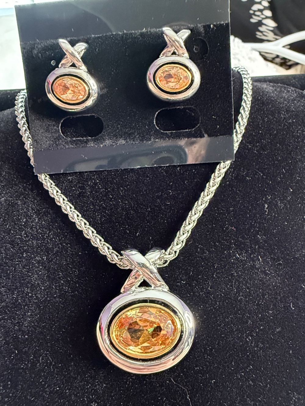 13ct Vintage Swarovski citrine amber sapphire necklace earring set